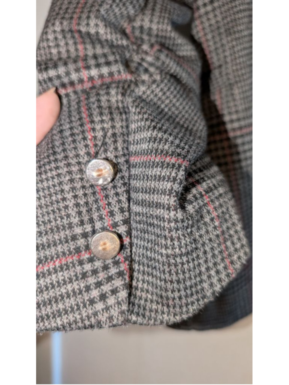 Love Tree Gray Red Plaid Blazer Women's Small - Picture 6 of 6